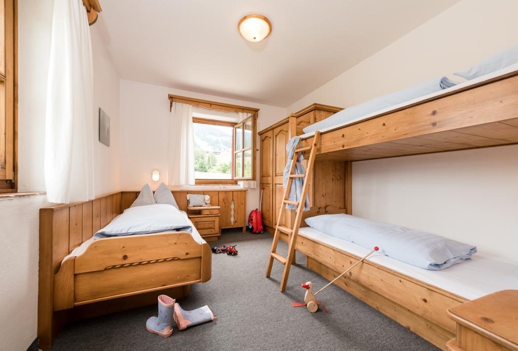 Ansitz Wirtsgut - Familienappartements In Den Bergen 莱奥冈 外观 照片