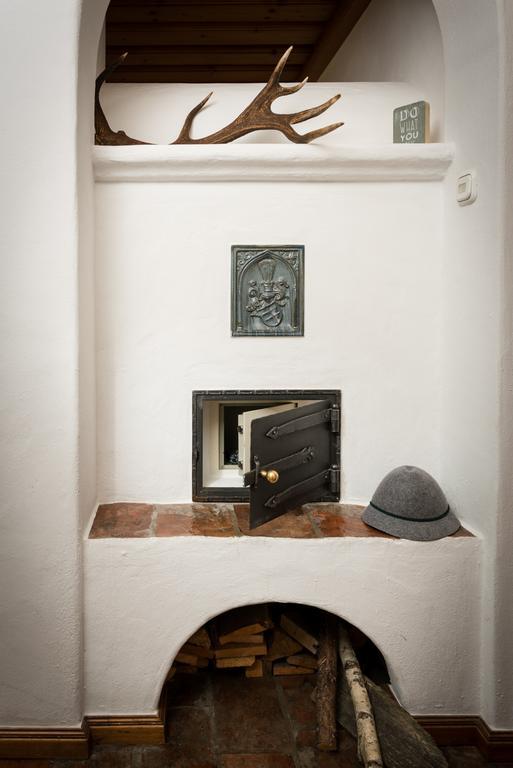 Ansitz Wirtsgut - Familienappartements In Den Bergen 莱奥冈 外观 照片